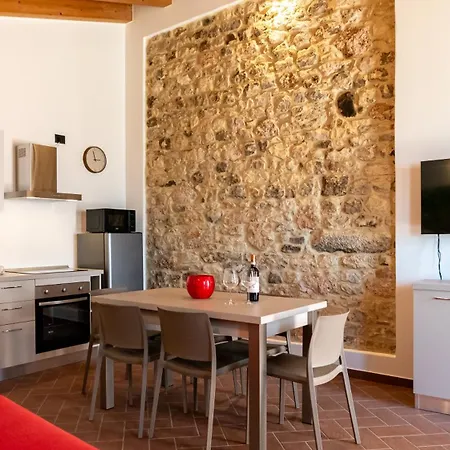 Borgo Dei Mezzadri Σπίτι διακοπών *